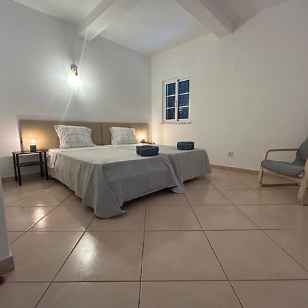 Travellers Guesthouse 拉哥斯 外观 照片