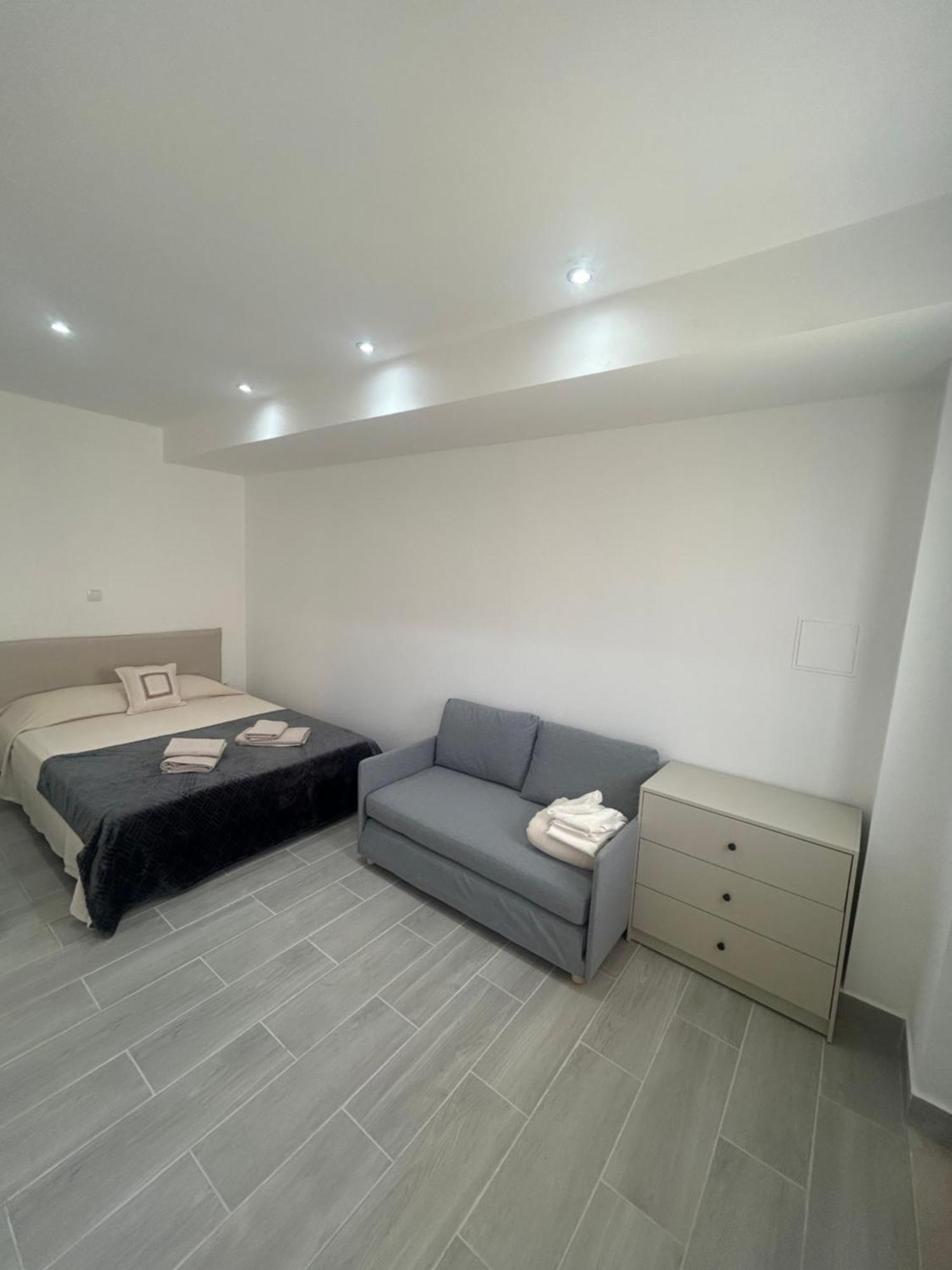 Travellers Guesthouse 拉哥斯 外观 照片