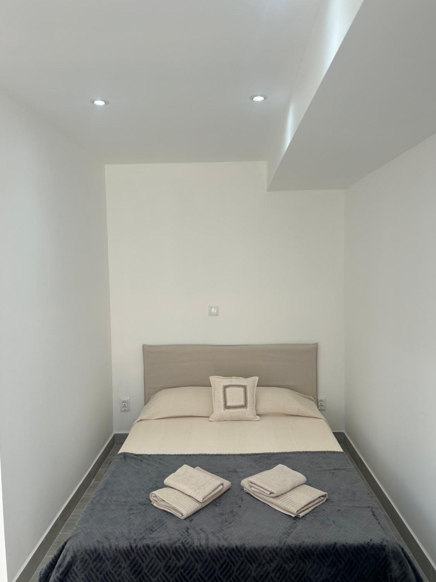 Travellers Guesthouse 拉哥斯 外观 照片